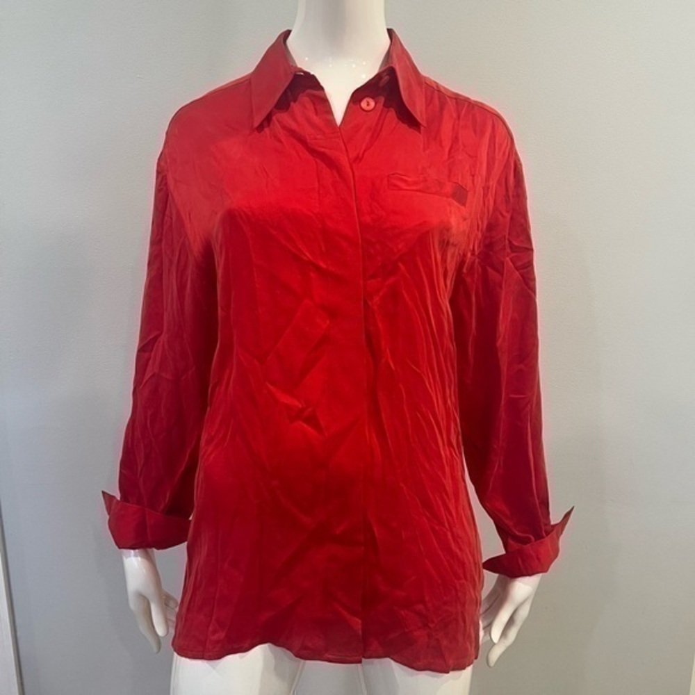 Mondi Button Down Collared 100% Silk Shirt in Red